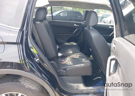 2020 Volkswagen Tiguan 2.0T Se/2.0T Se R-Line Black/2.0T Sel from USA, damaged, VIN 3VV2B7AX6LM135137